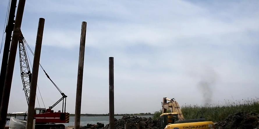 ادامه پروژه ساحل سازی رودخانه بهمنشیر